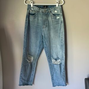 MISSGUIDED Riot Women’s High Waist Distressed Mom Jeans